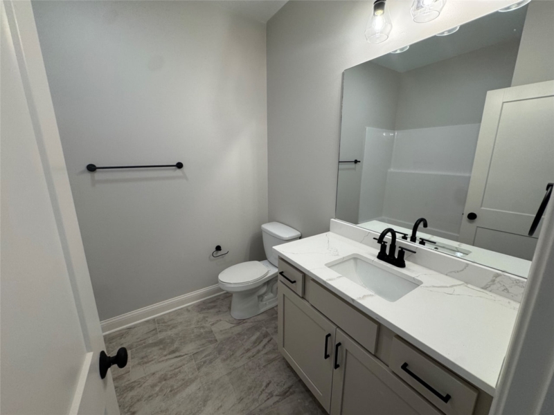 New Available Homes for sale at 1637 22nd Ave SE in Altoona, IA