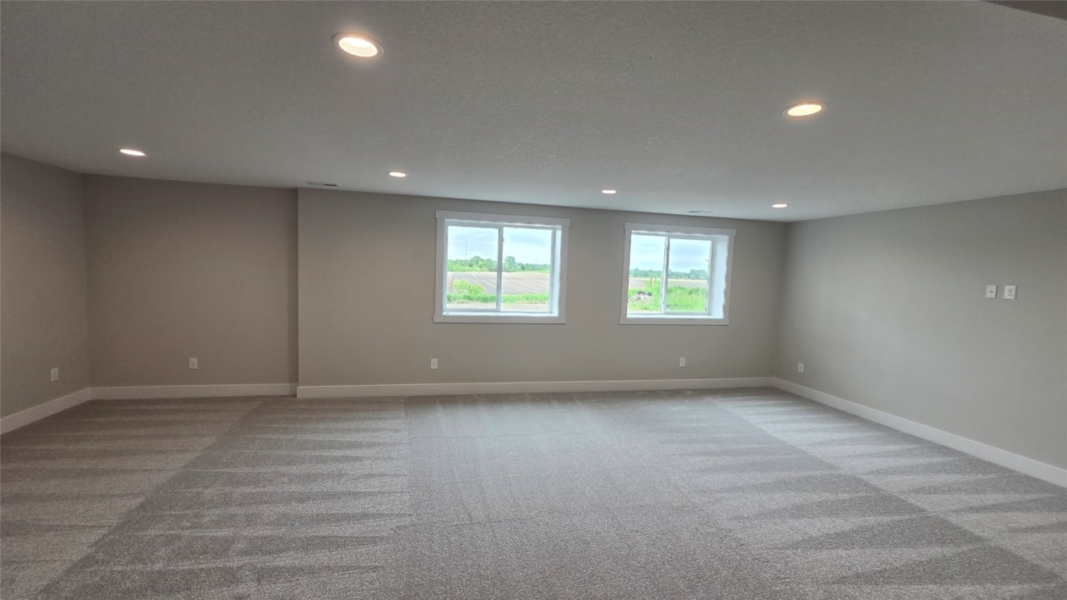 New Construction Homes and Move in Ready Homes for sale at 8125 Buckley St in Johnston, IA
