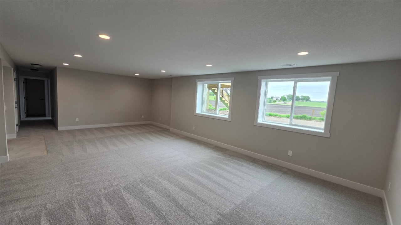 New Construction Homes and Move in Ready Homes for sale at 8125 Buckley St in Johnston, IA