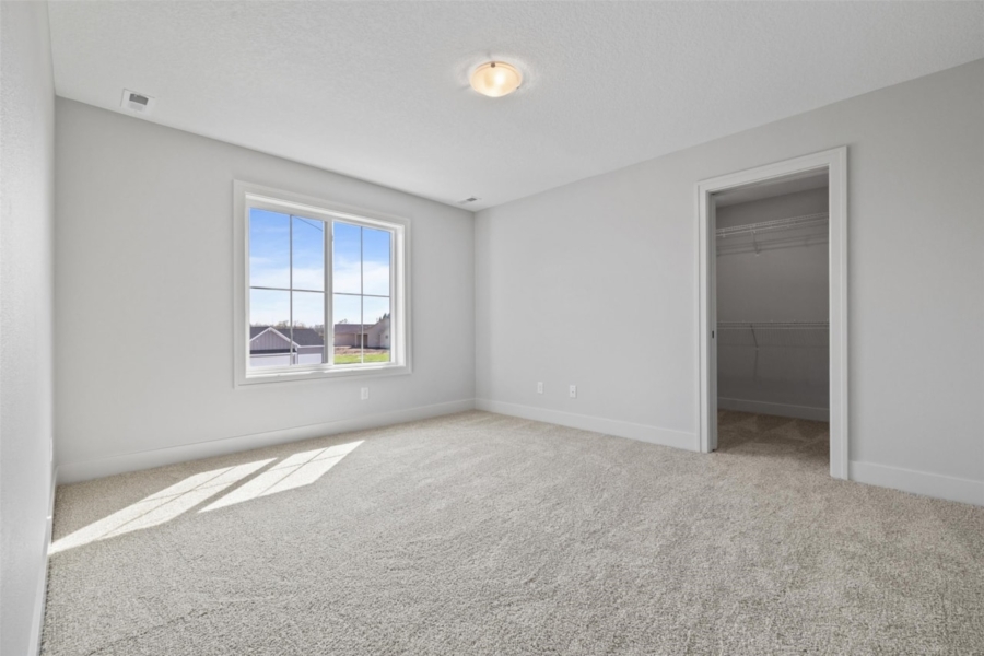 Available new construction home and move in ready homes for sale at 1812 NE Pine Lake Circle in Ankeny IA