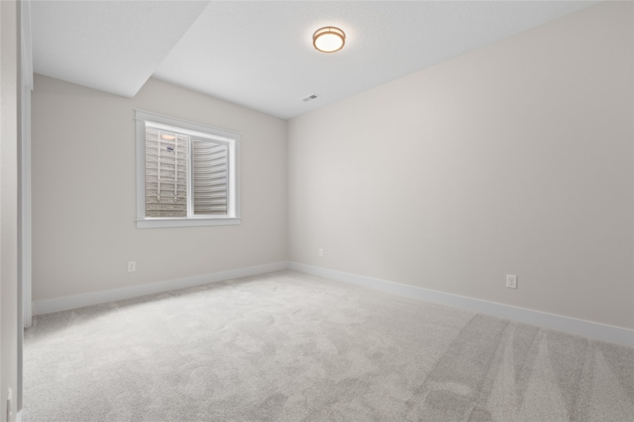 New Construction Homes and Available Homes for Sale at 1355 NW Brooks Dr in Waukee, IA