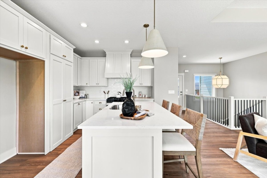 Available Homes and Move In ready home for sale at 15211 Springbrook Trl in Urbandale