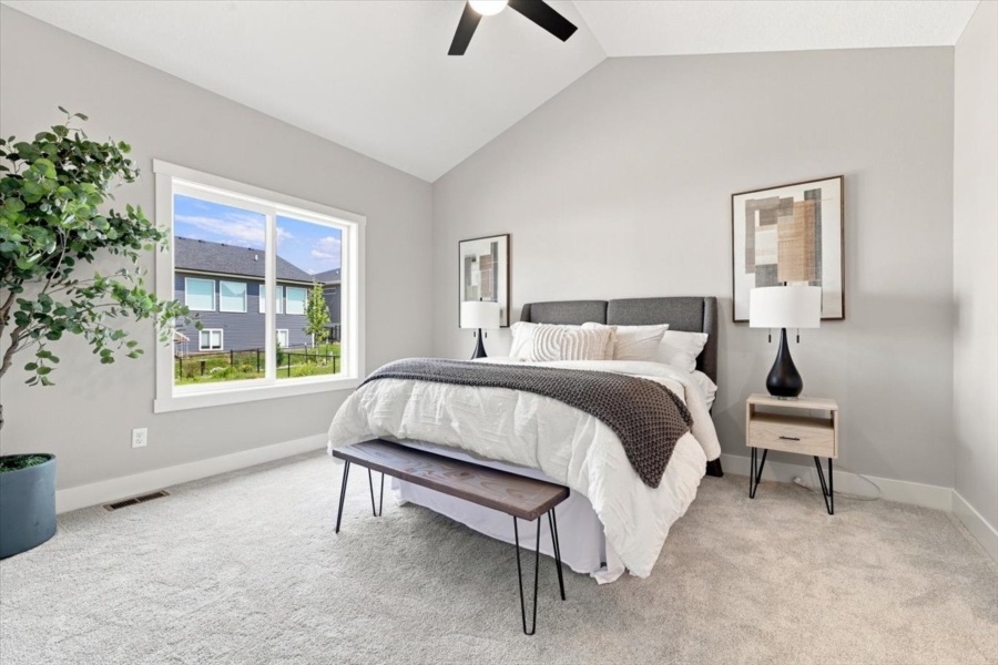 Available Homes and Move In ready home for sale at 15211 Springbrook Trl in Urbandale