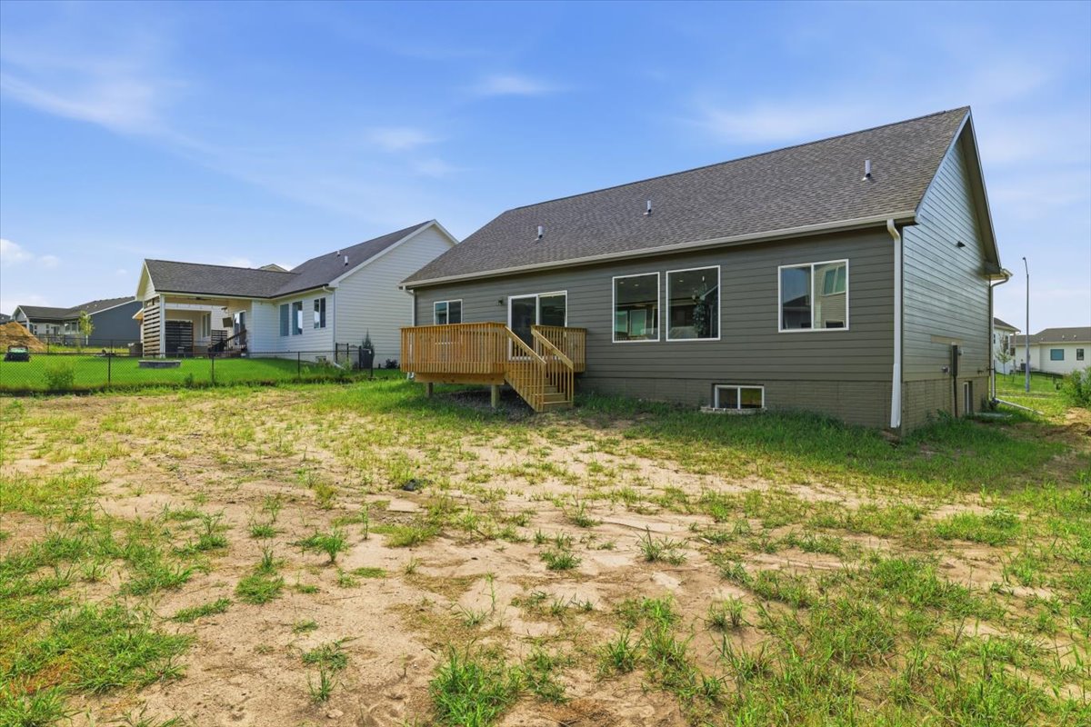 Available Homes and Move In ready home for sale at 15211 Springbrook Trl in Urbandale