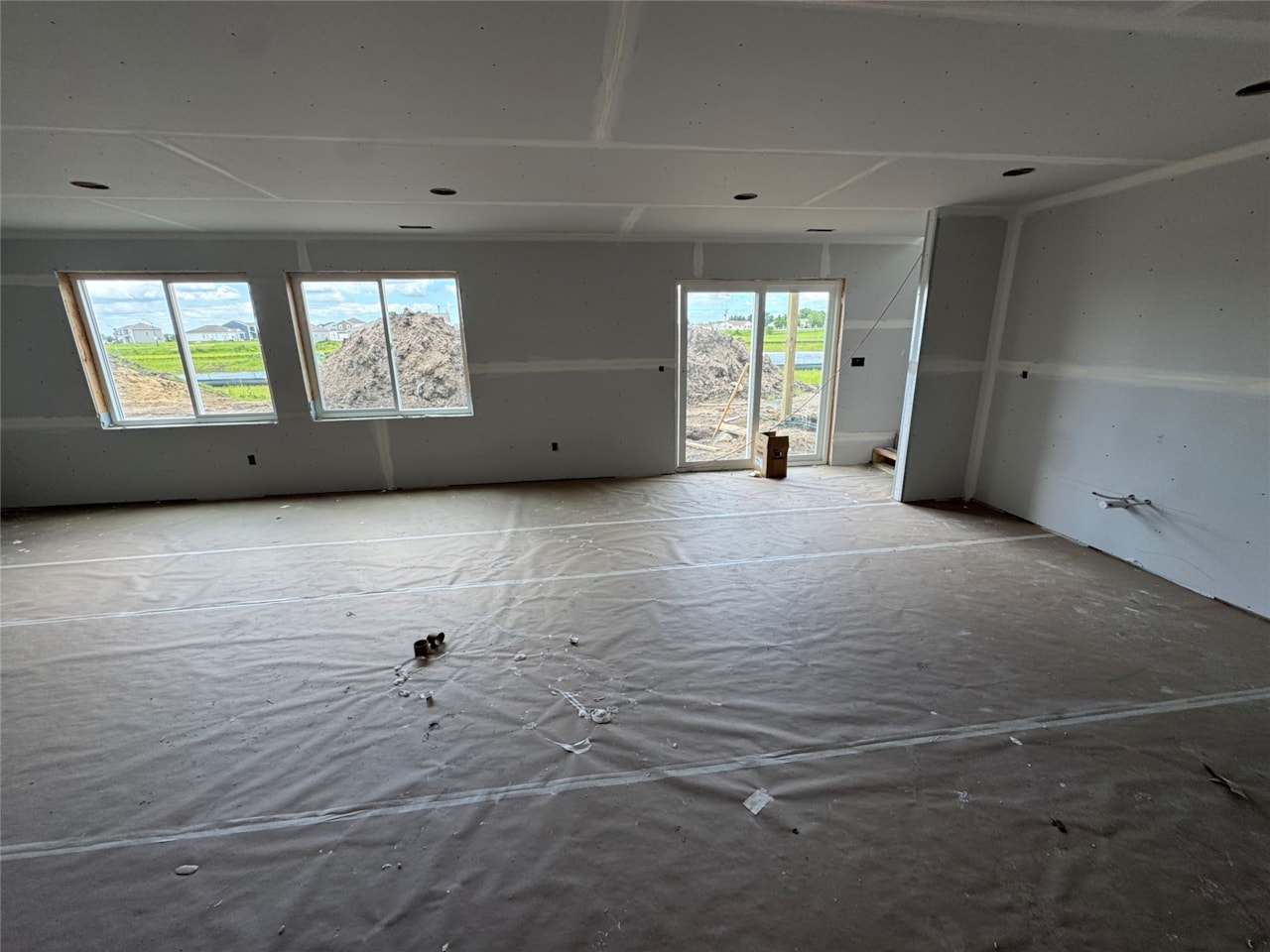 Move in Ready Homes and Available Homes for sale at 4280 3rd Ave SE in Altoona, IA