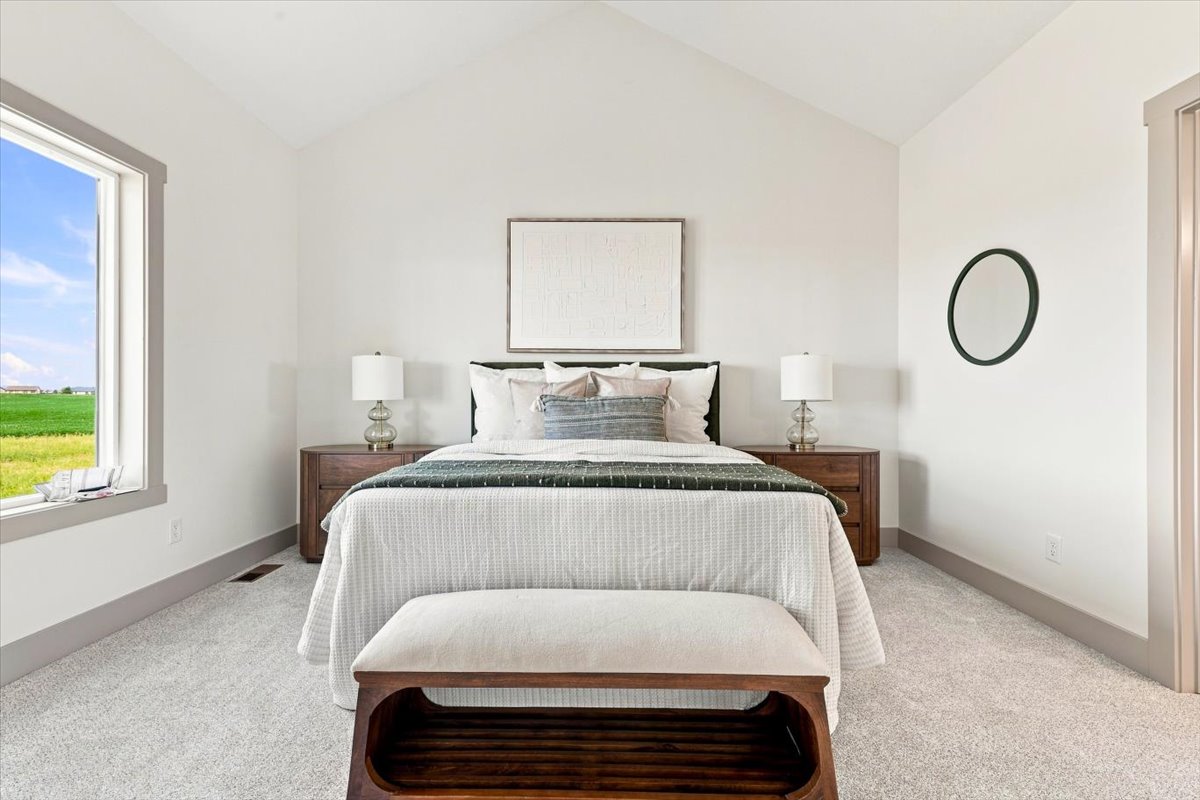 Available Homes and move in ready homes for sale at 4162 3rd Ave SE, Altoona, IA 50009