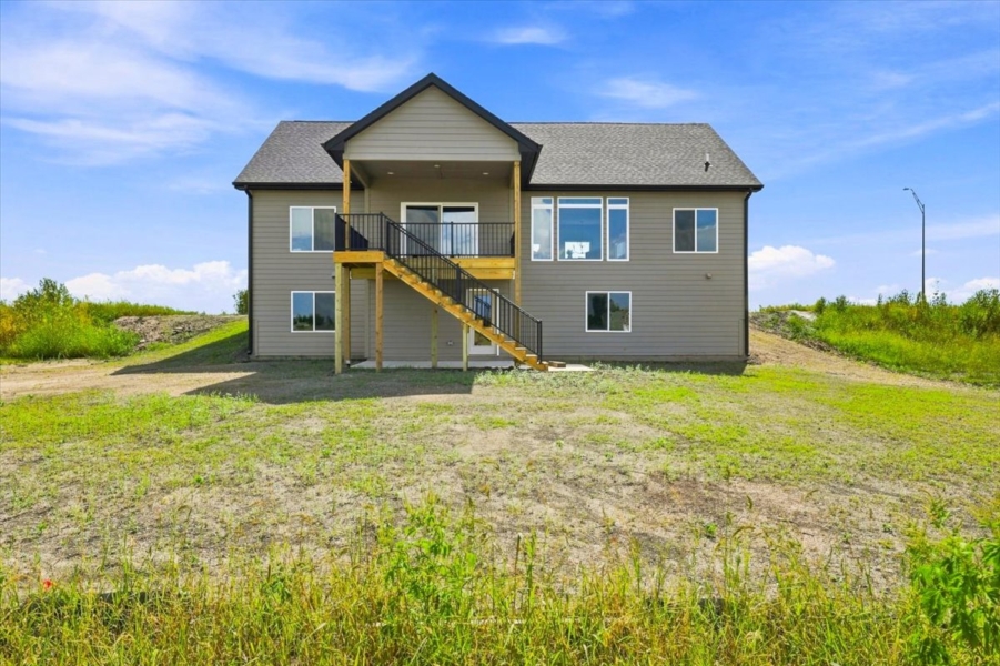 Available Homes and move in ready homes for sale at 4162 3rd Ave SE, Altoona, IA 50009