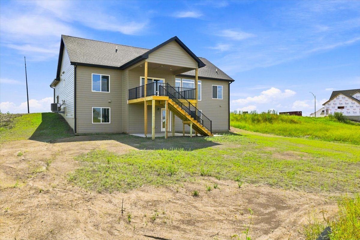 Available Homes and move in ready homes for sale at 4162 3rd Ave SE, Altoona, IA 50009