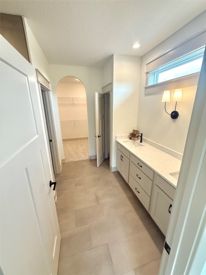 Move in Ready Homes for sale at 3004 Clearwater Dr in Norwalk, IA